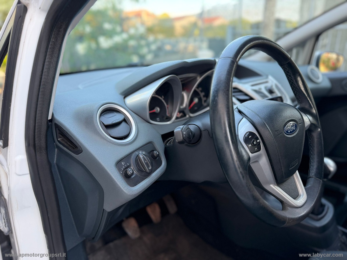 Fiesta 1.2 82 CV 3p. Titanium - immagine 29