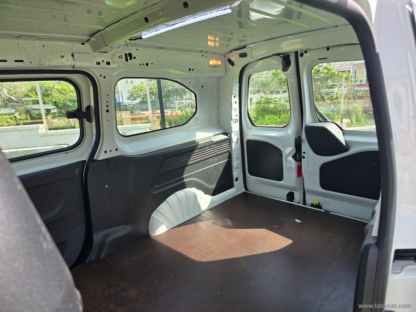 Combo Cargo 1.5 D 100CV PC - immagine 29