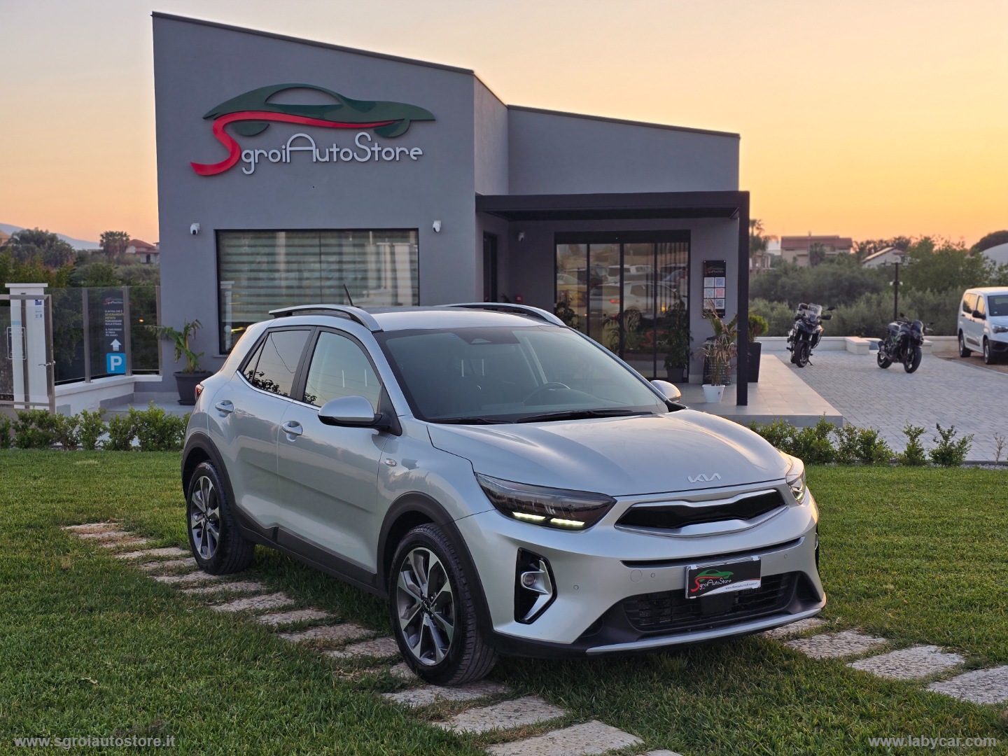 Stonic 1.0 T-GDi 100 CV MHEV iMT Style - immagine 29