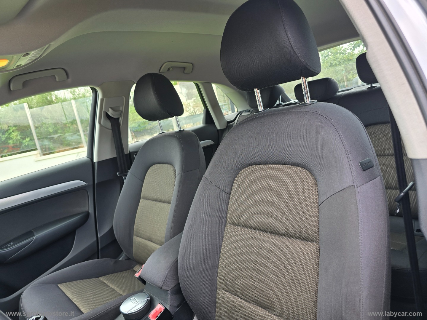 Q3 2.0 TDI Business - immagine 29