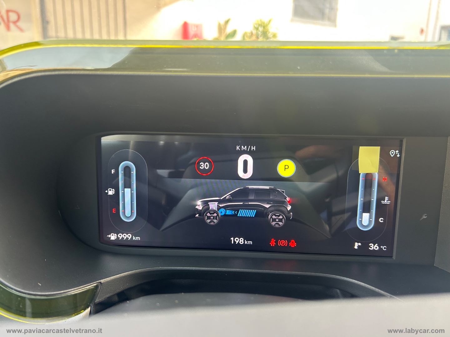 Grande Panda 1.2 Hybrid 110 S&S La Prima KM/0 - immagine 29