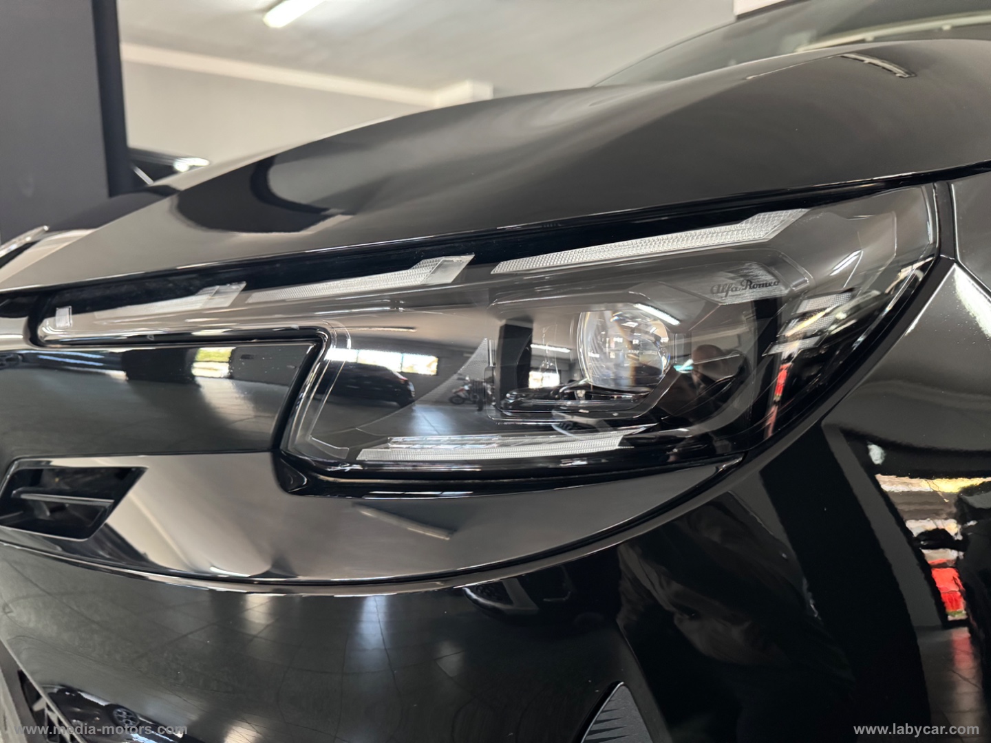 Junior 1.2 136 CV Hybrid eDCT6 Speciale - immagine 29