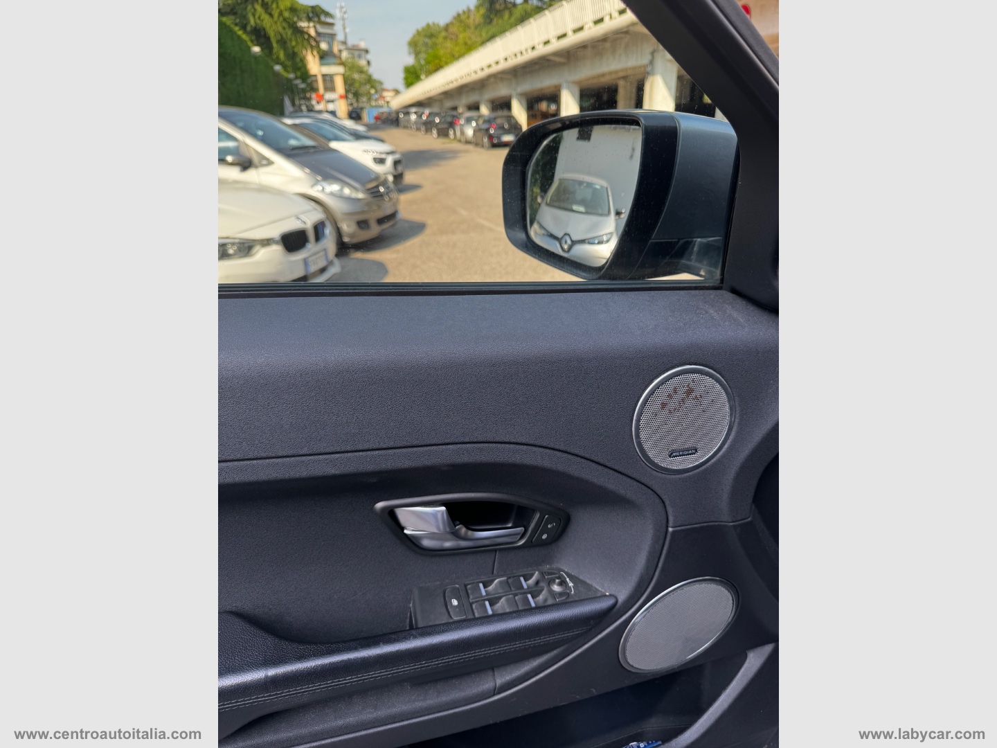 RR Evoque 2.2 TD4 5p PureTech Launch E. - immagine 29