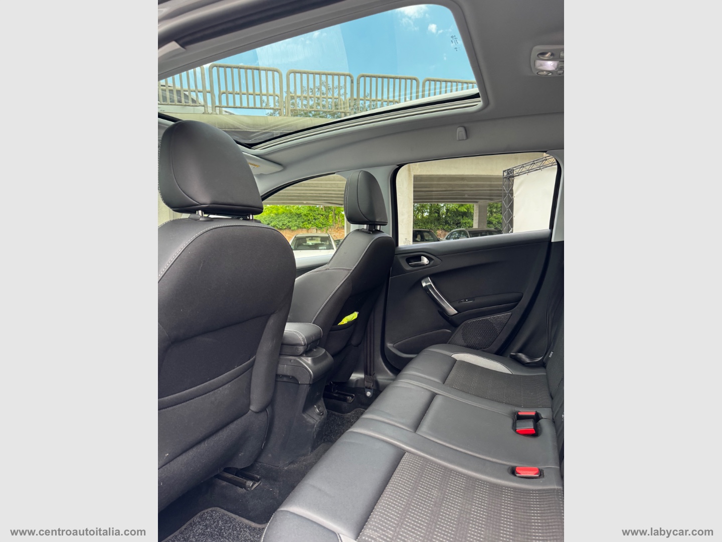 2008 PureTech Turbo 130 S&S Allure - immagine 29