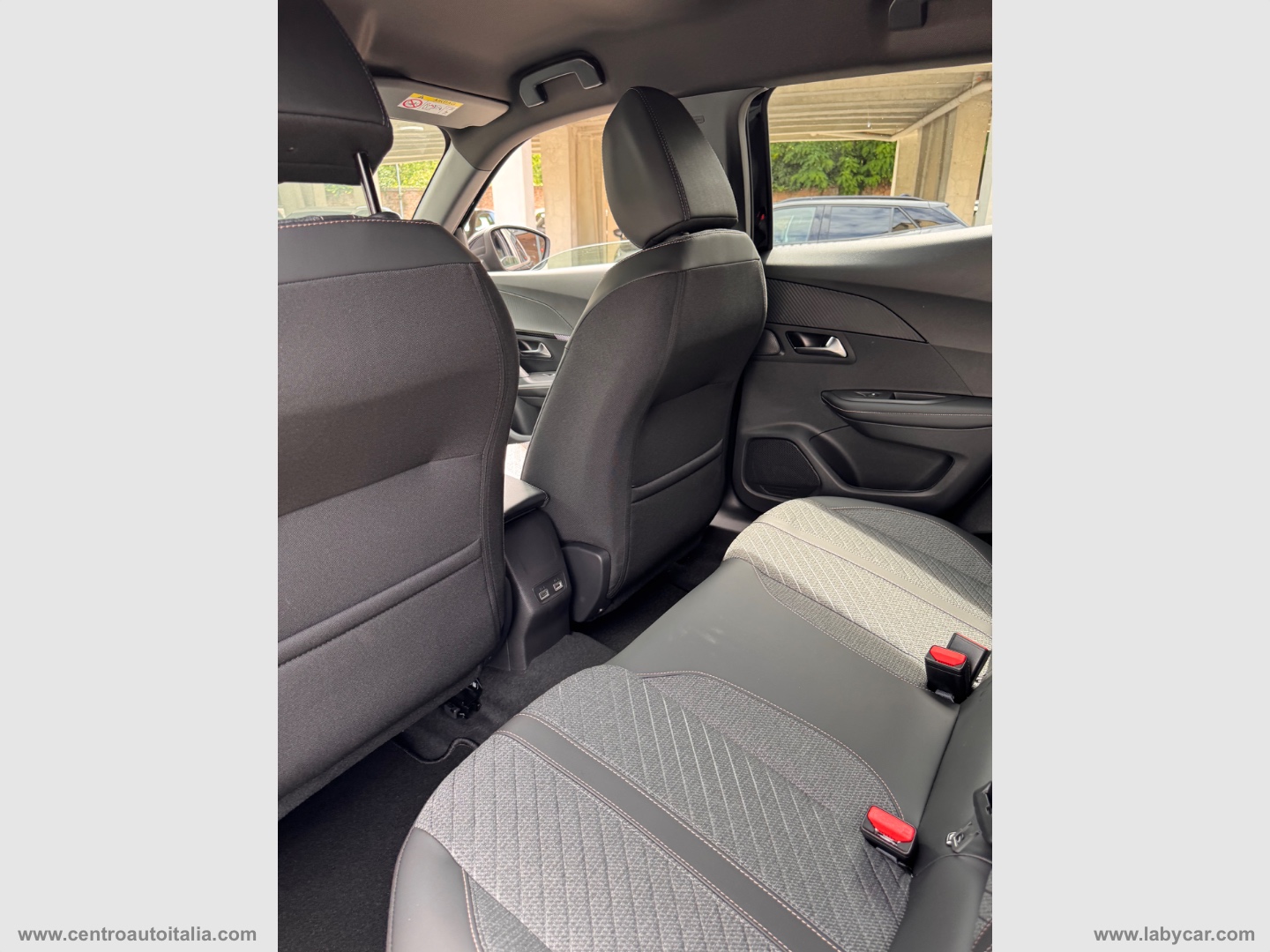 NUOVA 2008 Turbo 100 CV Allure - immagine 29
