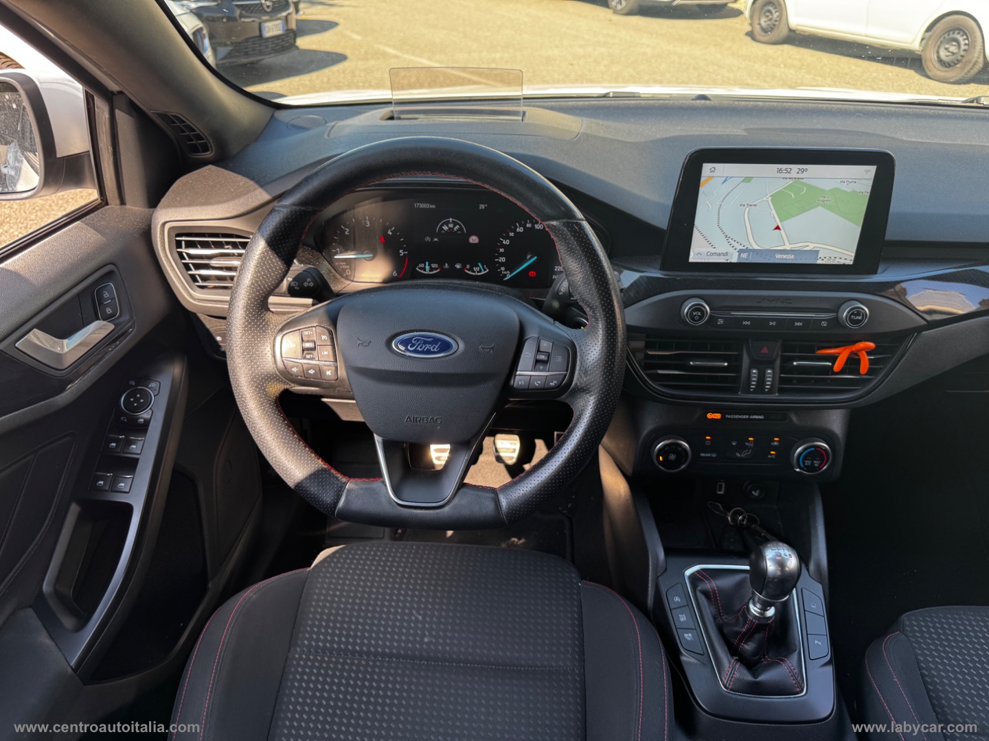 Focus 1.5 EcoBlue 120CV 5p. ST Line - immagine 29