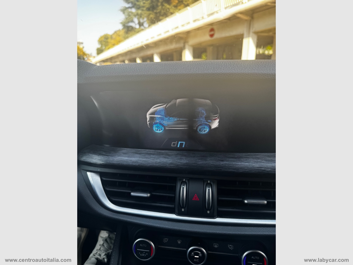 Stelvio 2.2 T.diesel 190 CV AT8 Q4 Exec. - immagine 29