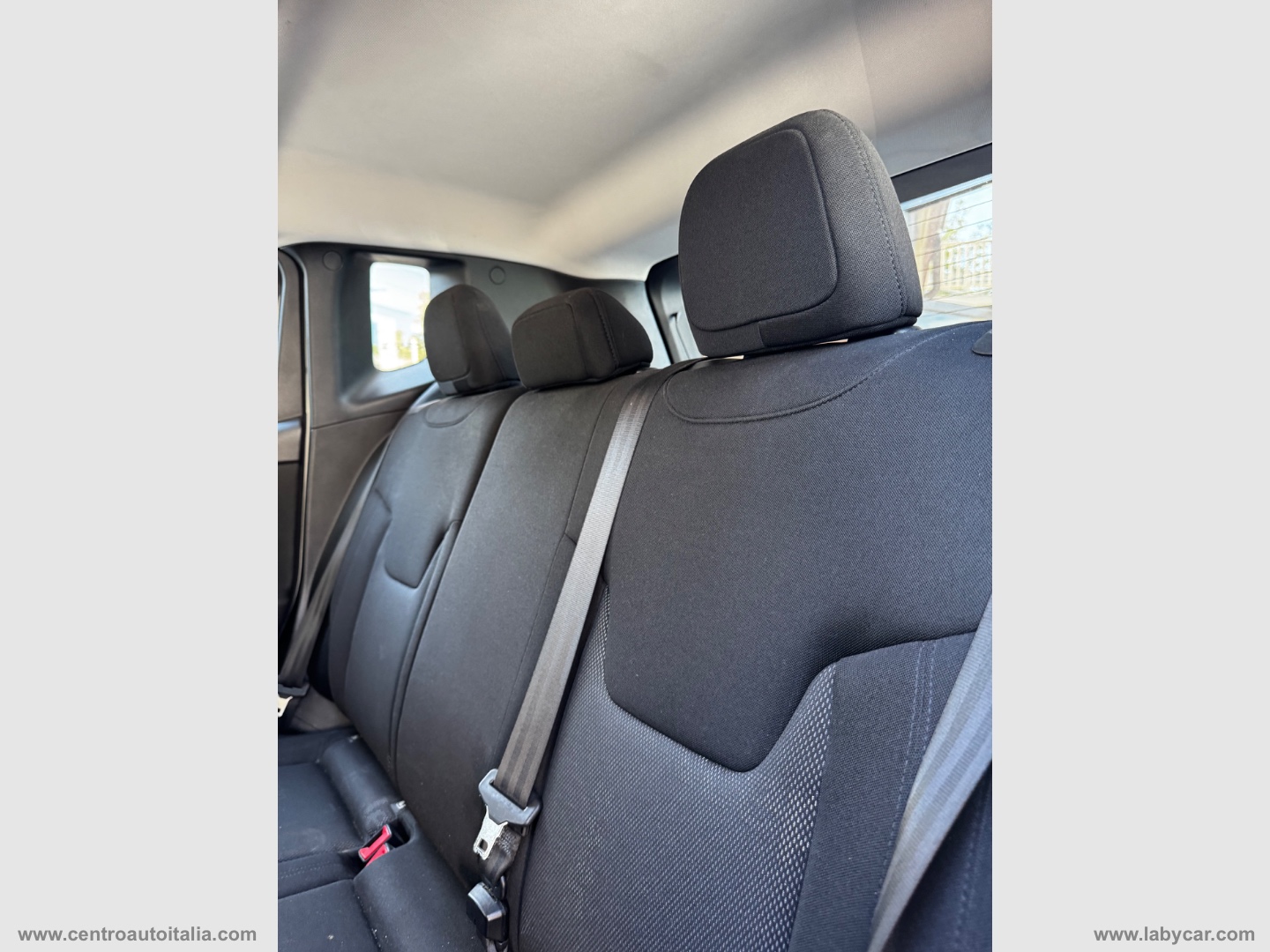 Renegade 2.0 Mjt 4WD Active Drive Sport - immagine 29