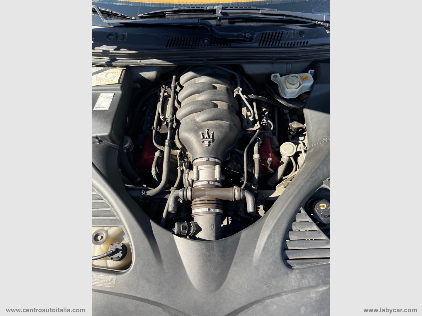 Quattroporte 4.2 V8 - immagine 29