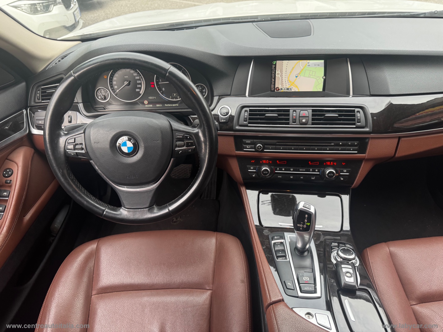 520d xDrive Touring - immagine 29