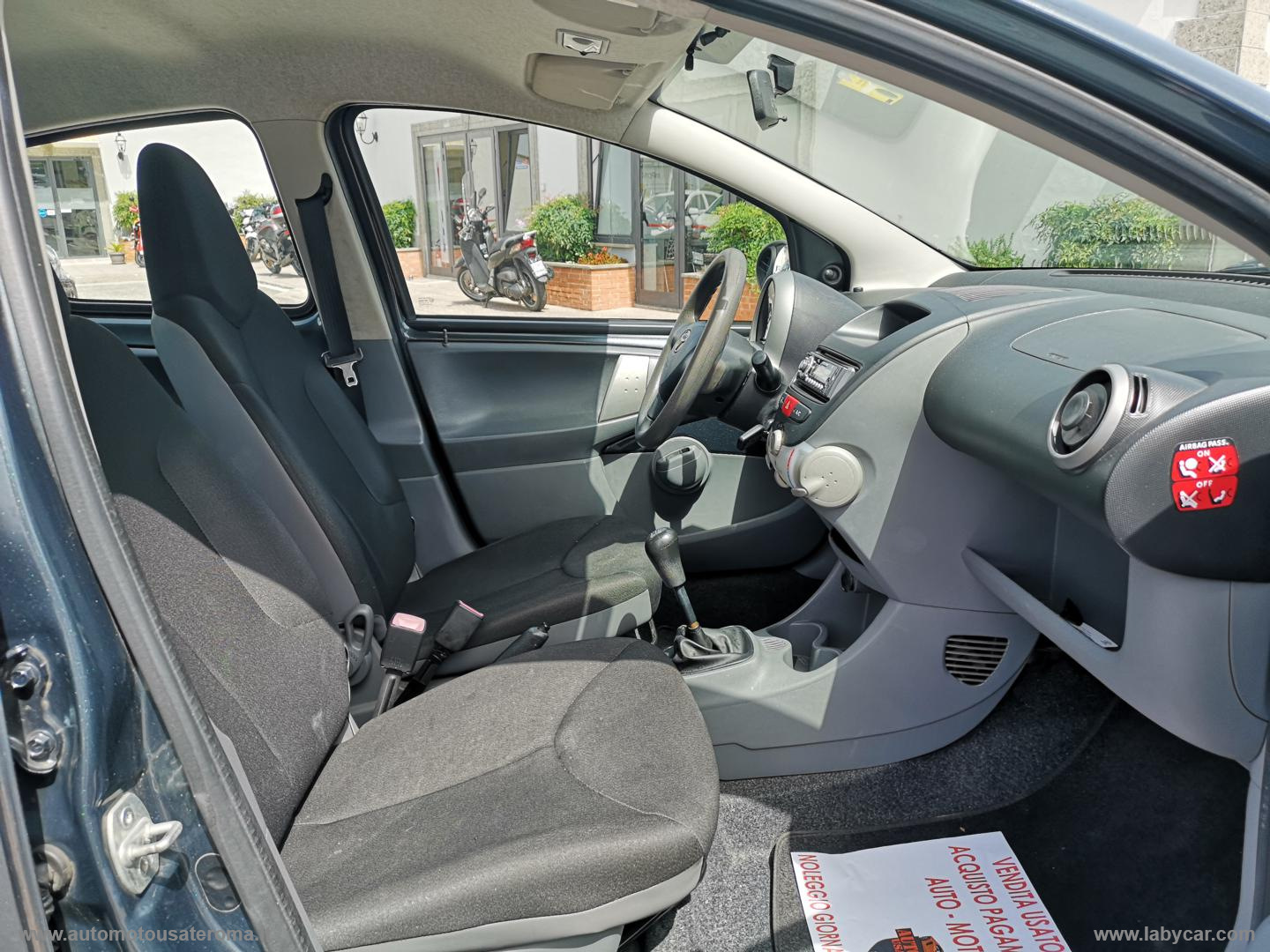 Aygo 1.0 VVT-i 5p. Sound RATE AUTO MOTO SCOOTER - immagine 29