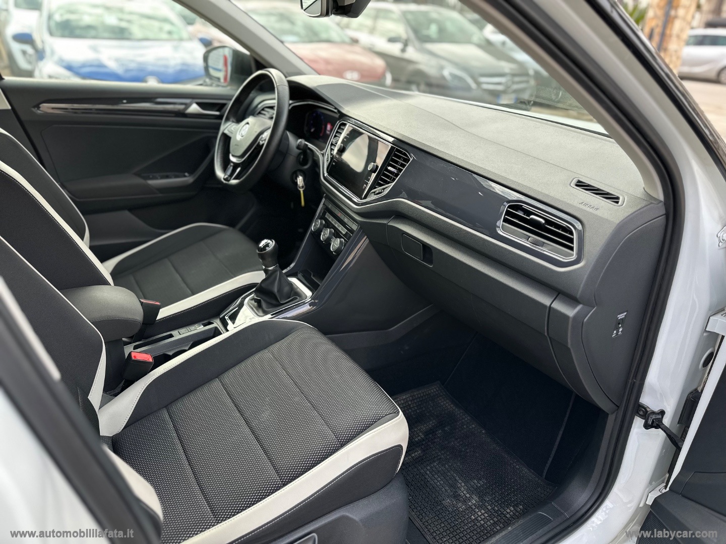 T-Roc 1.6 TDI SCR Advanced BlueMot.Tech. DIESEL KM 89.500 - immagine 29