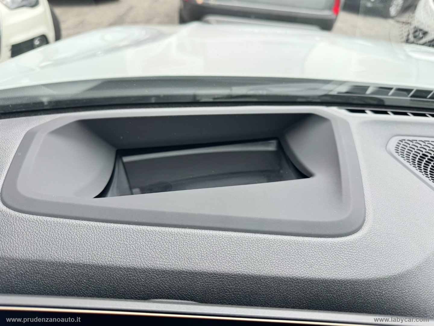 320d 48V Touring Msport - immagine 29