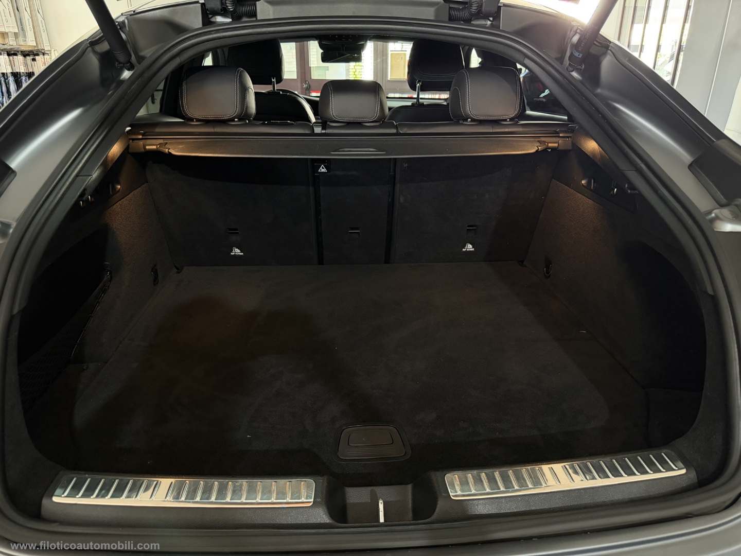 GLC 300 d 4Matic Coupé Premium Plus TETTO APRIBILE- GANCIO TRAINO - LUCI AMBIENT - immagine 30