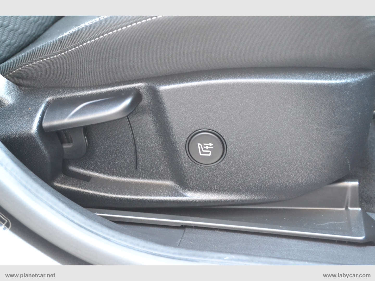 Puma 1.0 EcoBoost 125CV S&S Titanium - immagine 30