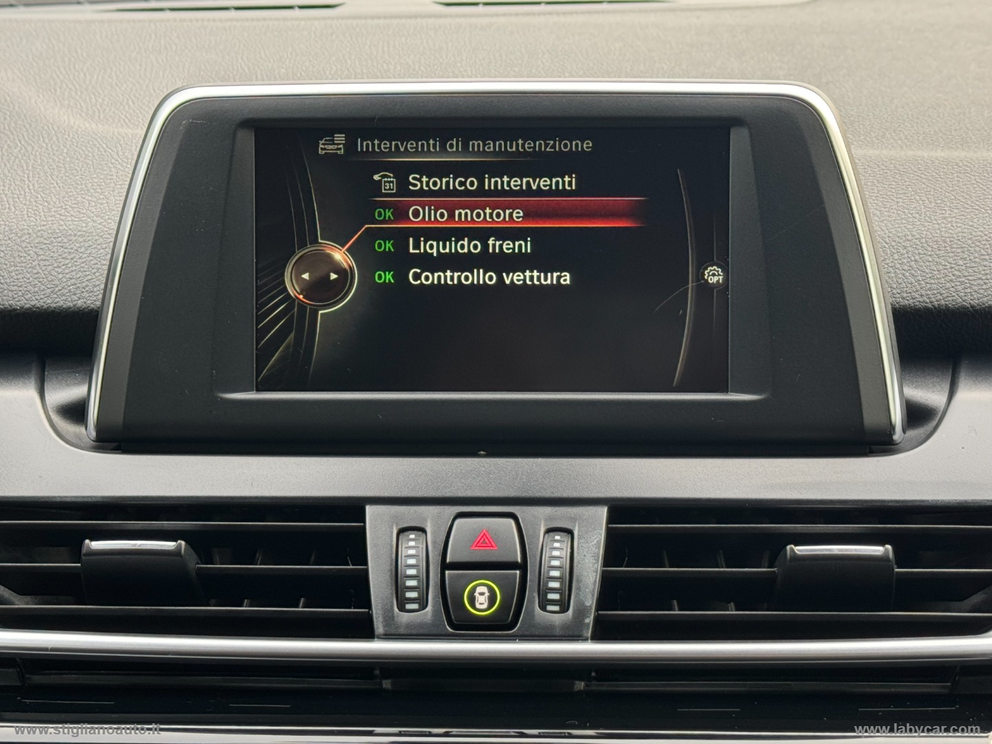 218d Active Tourer Sport - immagine 30
