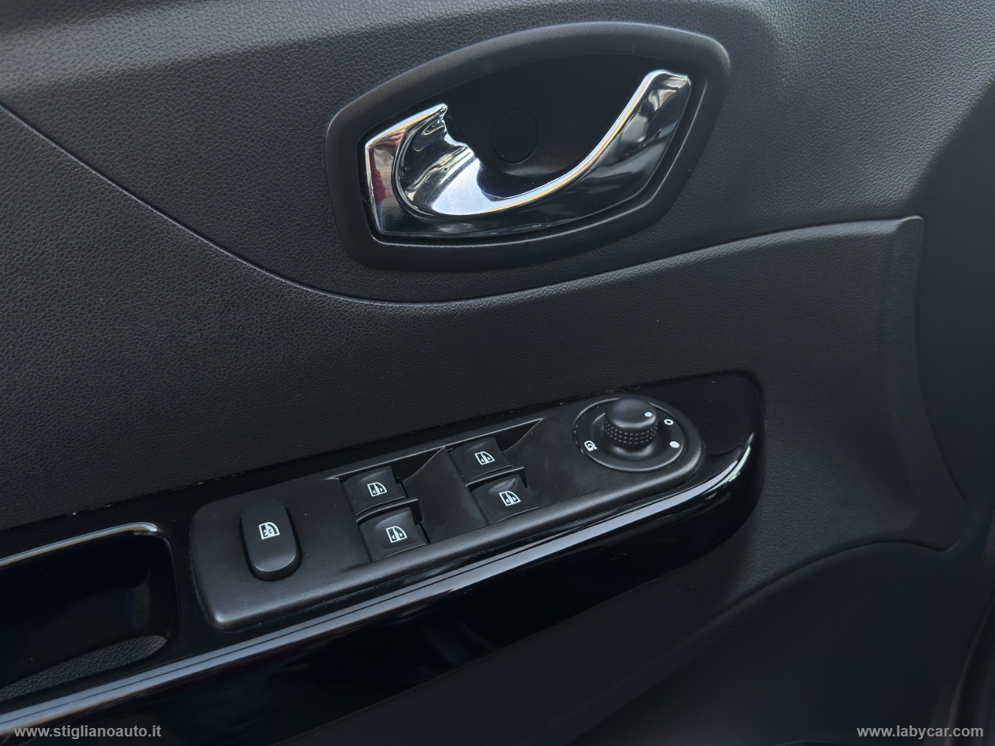 Captur dCi 8V 90 CV S&S Energy Intens - immagine 30
