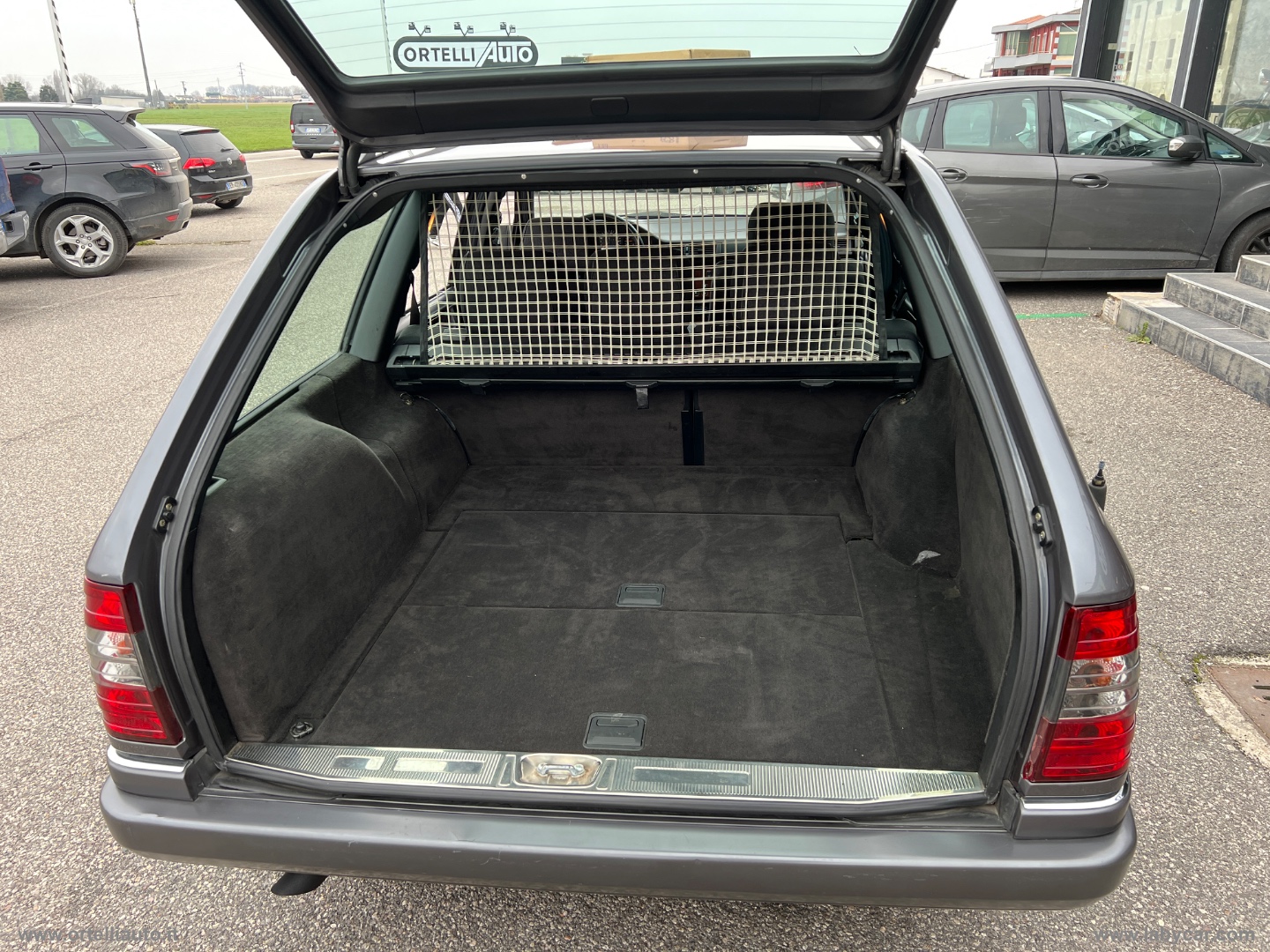E 200 S.W. Elegance DA COLLEZIONE - immagine 30