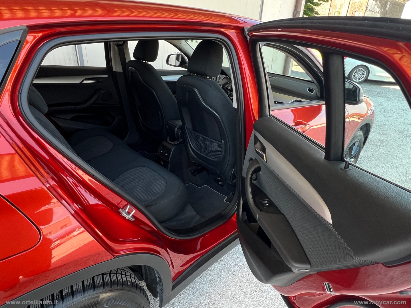 X2 xDrive18d Business-X - immagine 30