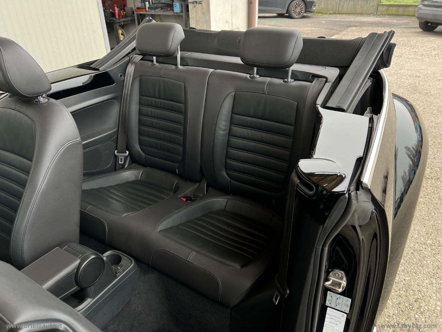Maggiolino Cabrio 1.2 TSI Design BMT - immagine 30