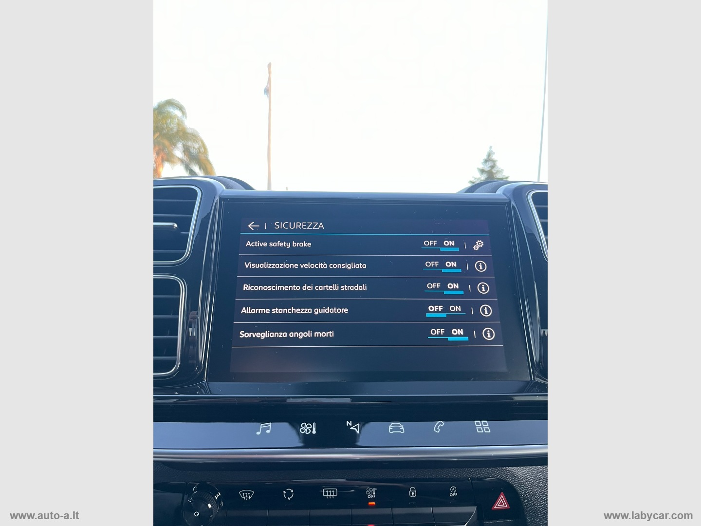 C5 Aircross BlueHDi 130 S&S Shine - immagine 30