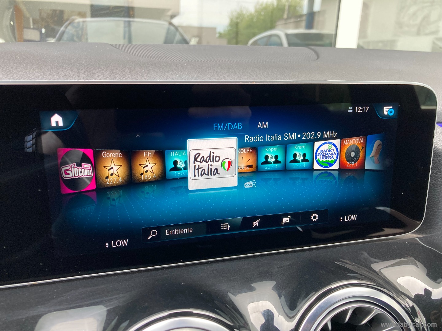 GLA 200 d Automatic Sport TETTO PAN. + FULL PELLE - immagine 30