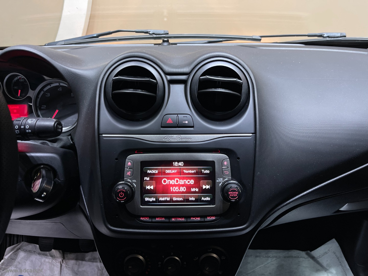 MiTo 1.3 JTDm-2 95 CV S&S Distinctive *NEOPATENTATI*DIESEL* - immagine 30