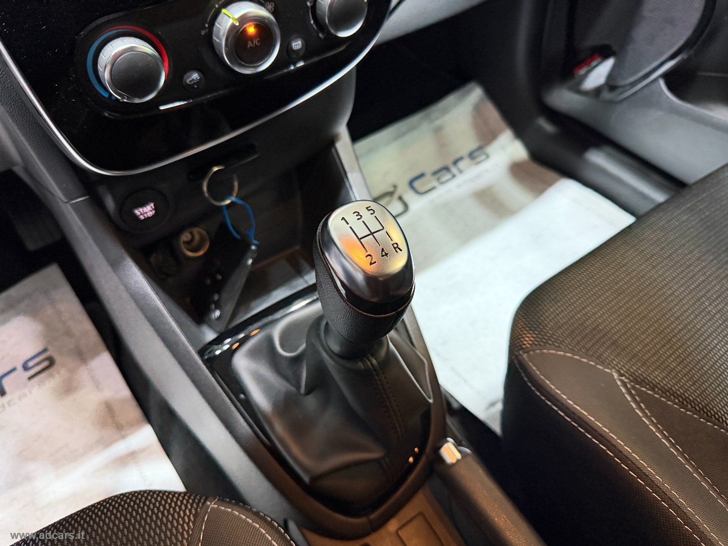 Clio dCi 8V 75 CV S&S 5p. Energy Zen *NEOPATENTATI* - immagine 30