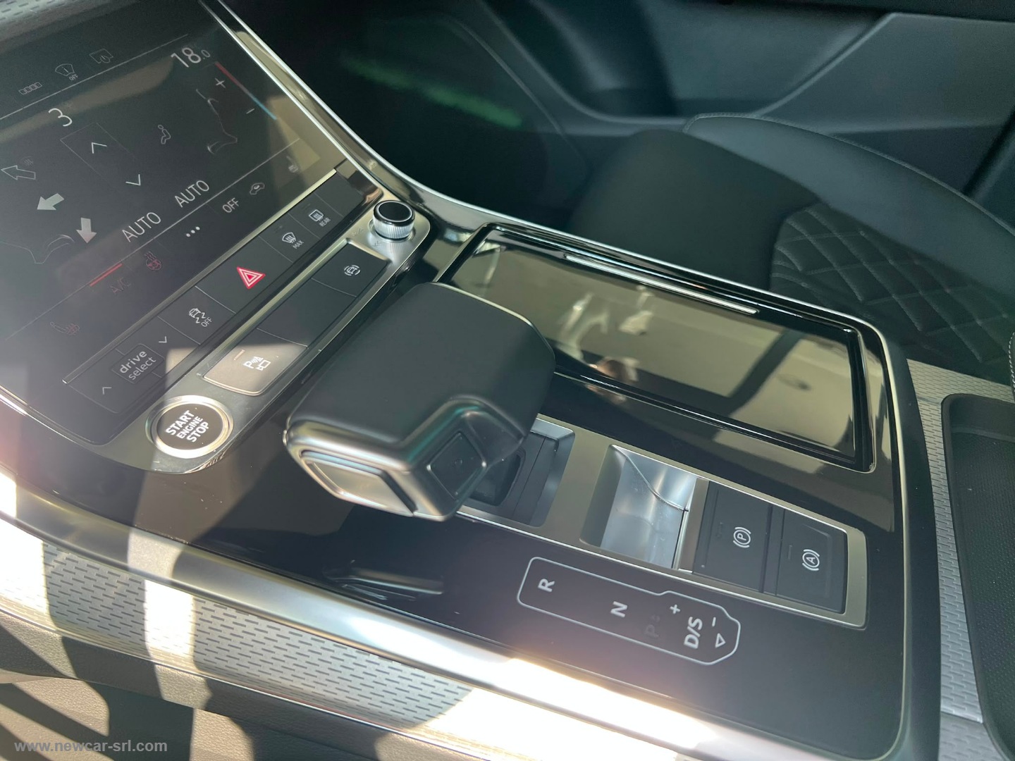 Q8 50 TDI 286 CV quattro tiptronic Sport - immagine 30