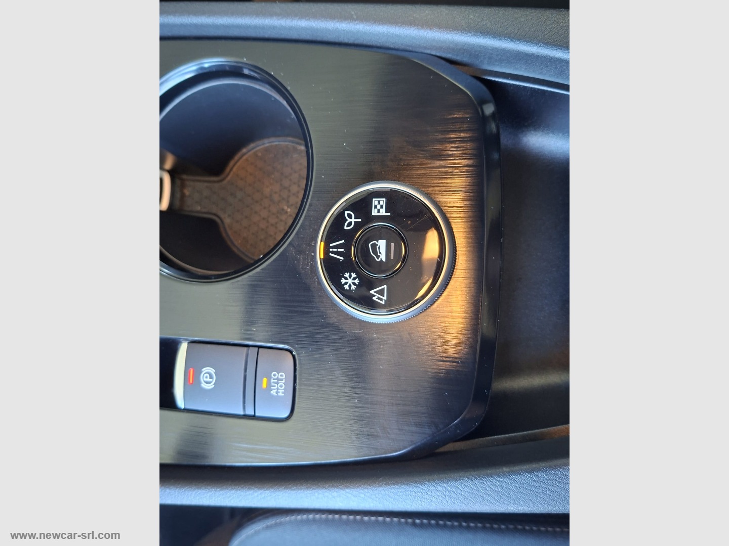 X-Trail e-Power e-4orce 4WD 7p.ti Tekna - immagine 30
