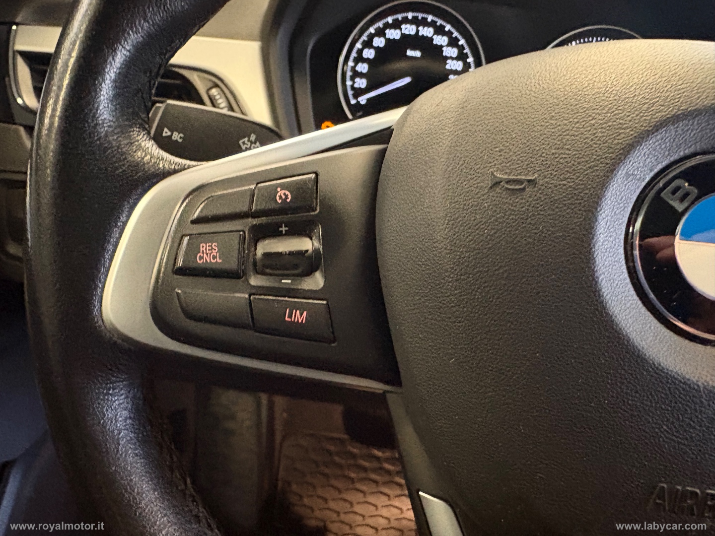 X2 sDrive18d - immagine 30