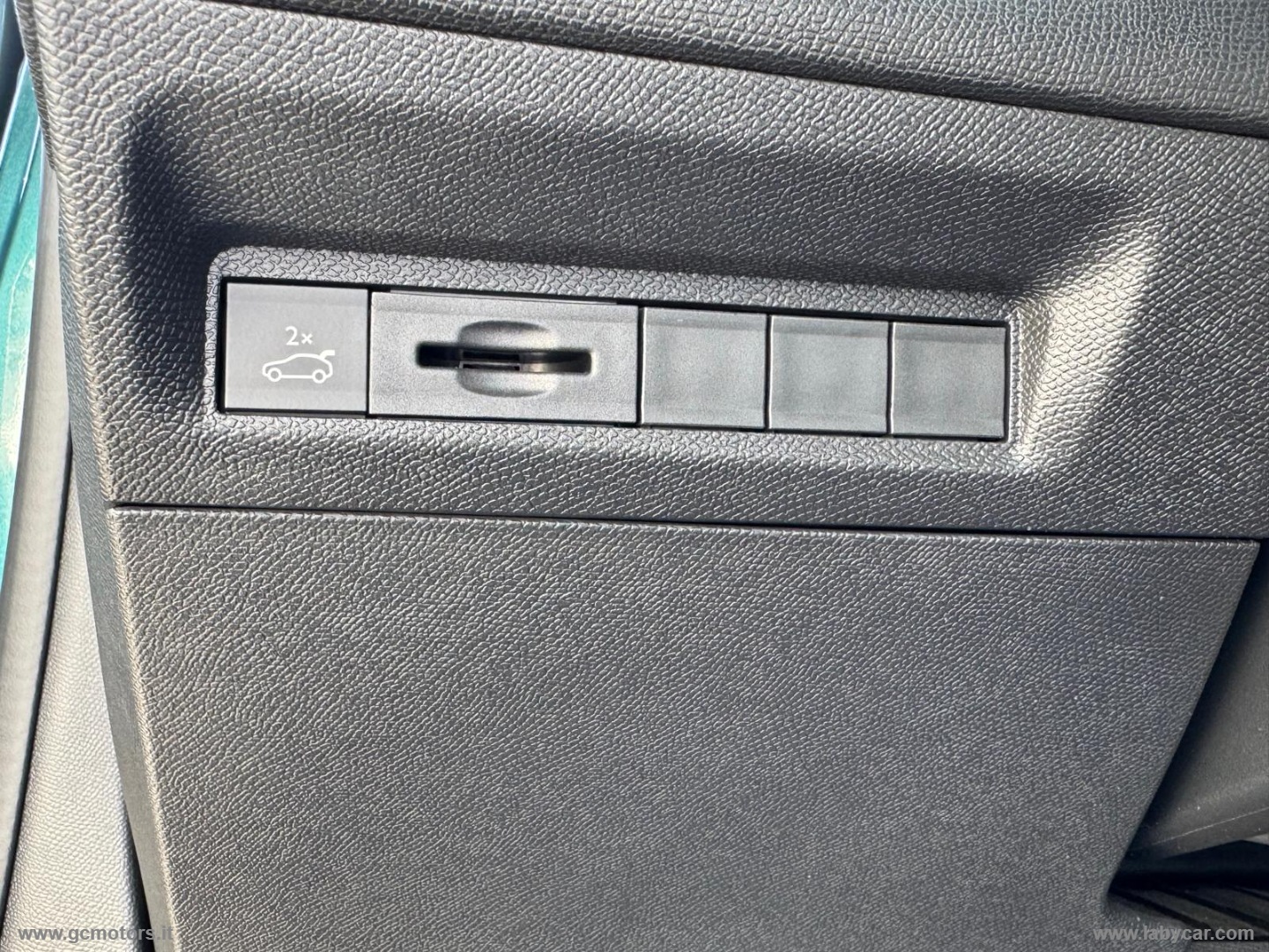 Peugeot 308 308 PureTech Turbo 130 S&S EAT8 SW GT - Immagine 30