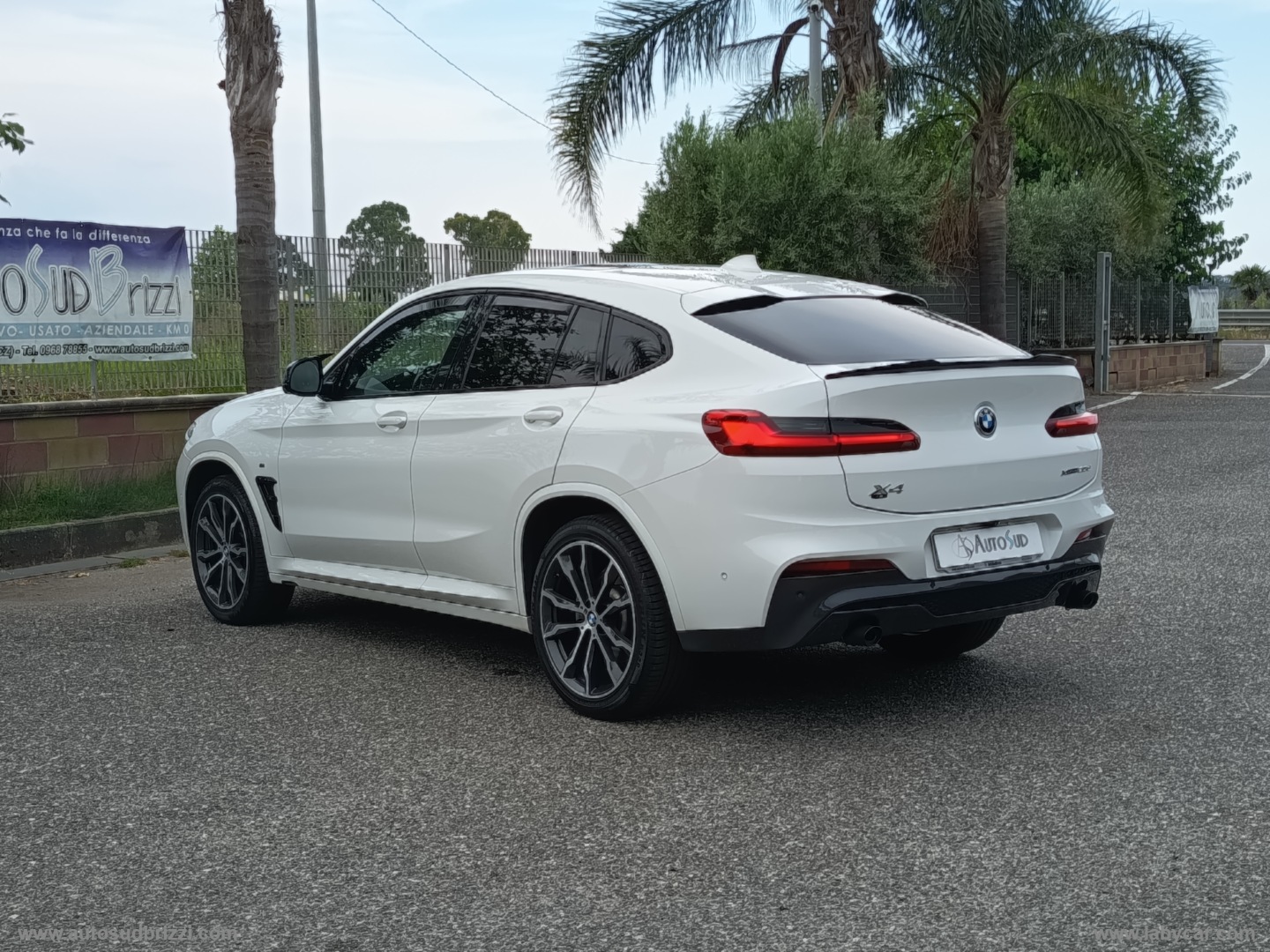 X4 xDrive20d Msport TETTUCCIO PANORAMICO APRIBILE - immagine 30