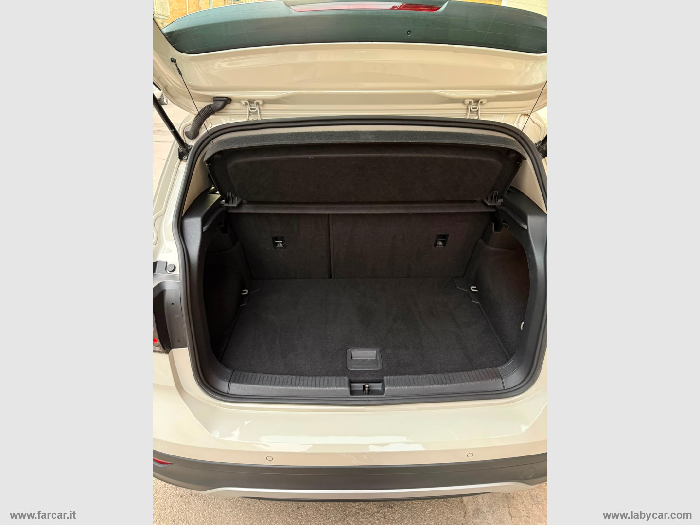 T-Cross 1.0 TSI 110 CV DSG Style - immagine 30