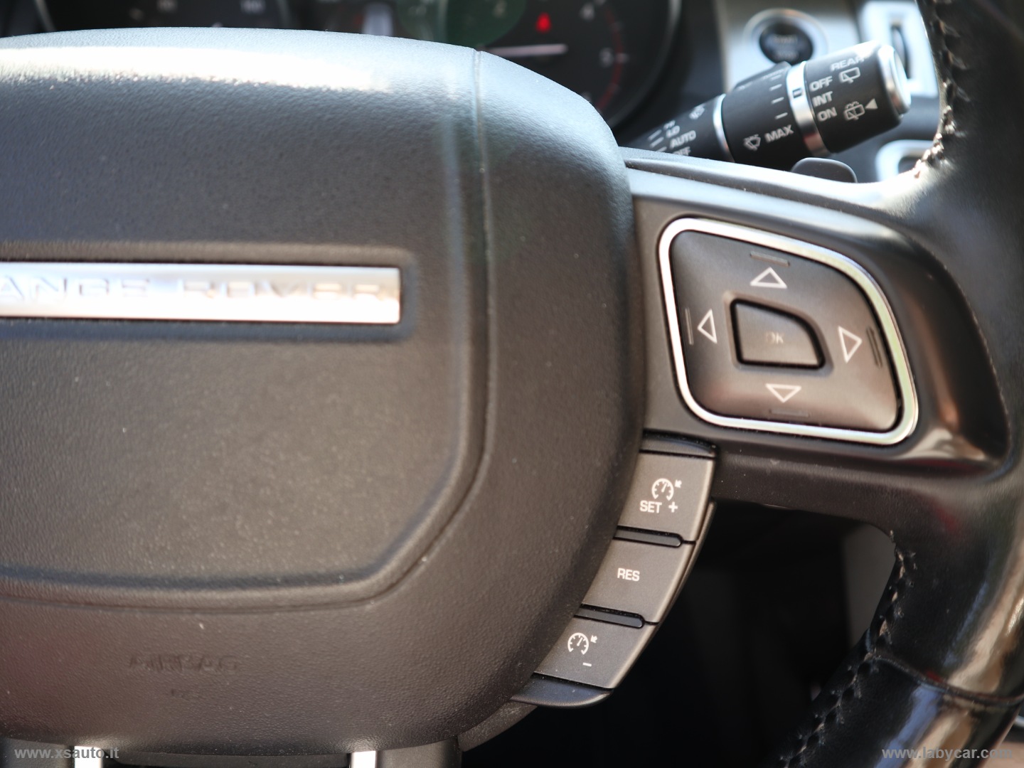 RR Evoque 2.0 TD4 180CV 5p. SE Dynamic - immagine 30