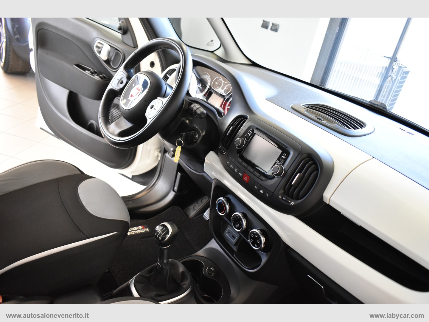 500L 1.3 MJT 95 CV Business - immagine 30