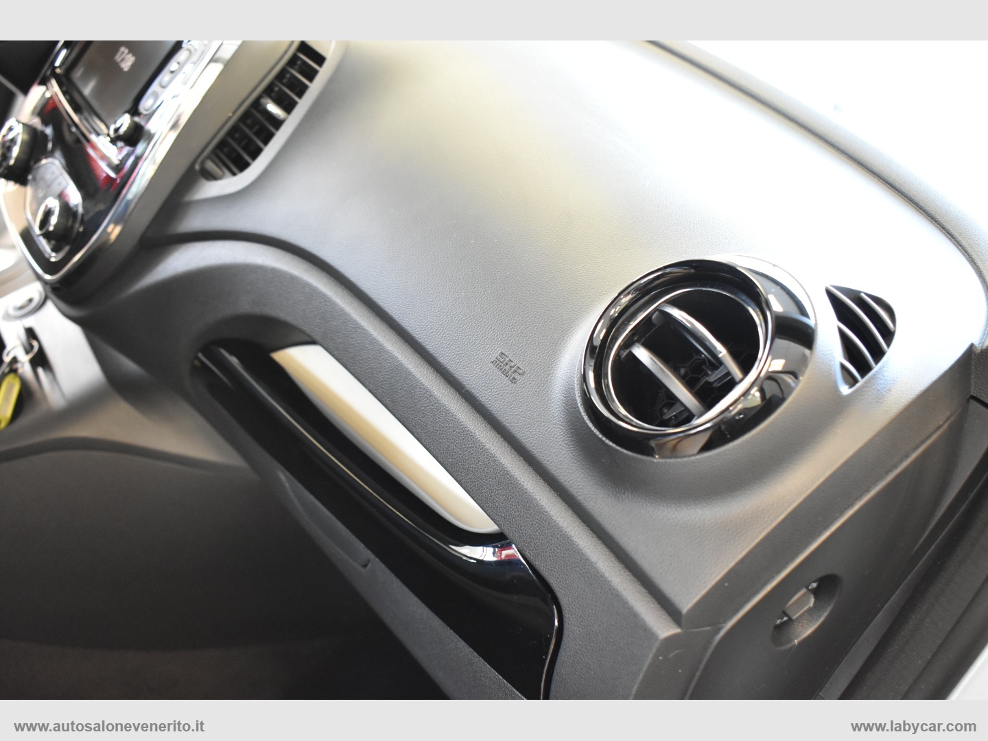 Captur TCe 12V 90 CV S&S Energy Intens - immagine 30