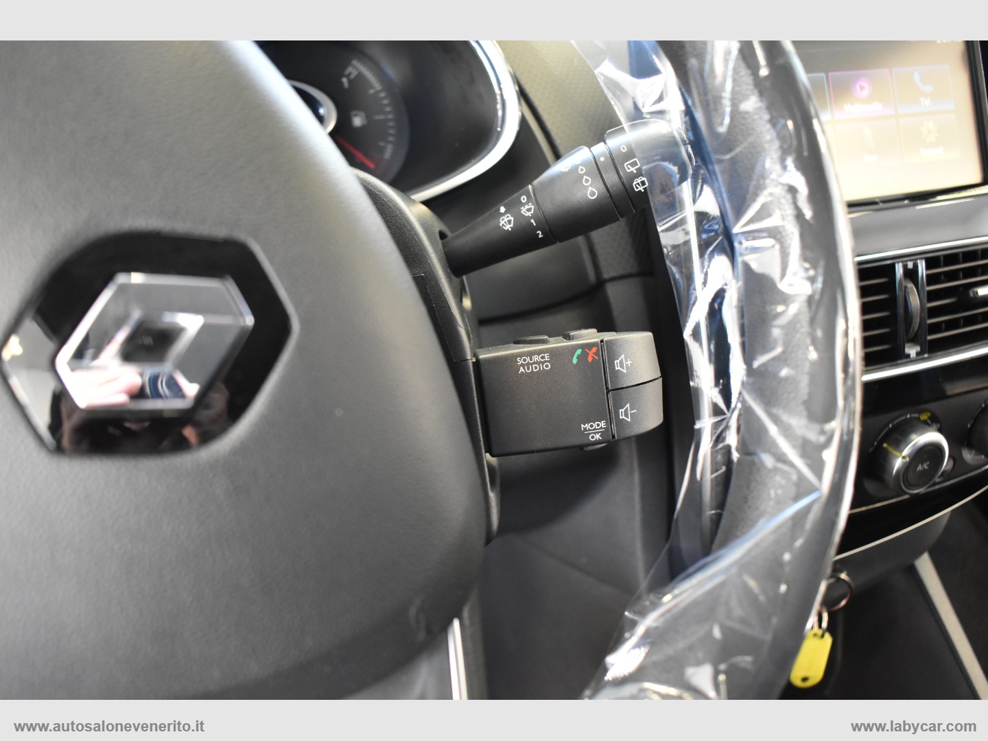 Clio dCi 8V 90 CV S&S 5p. Energy Intens - immagine 30