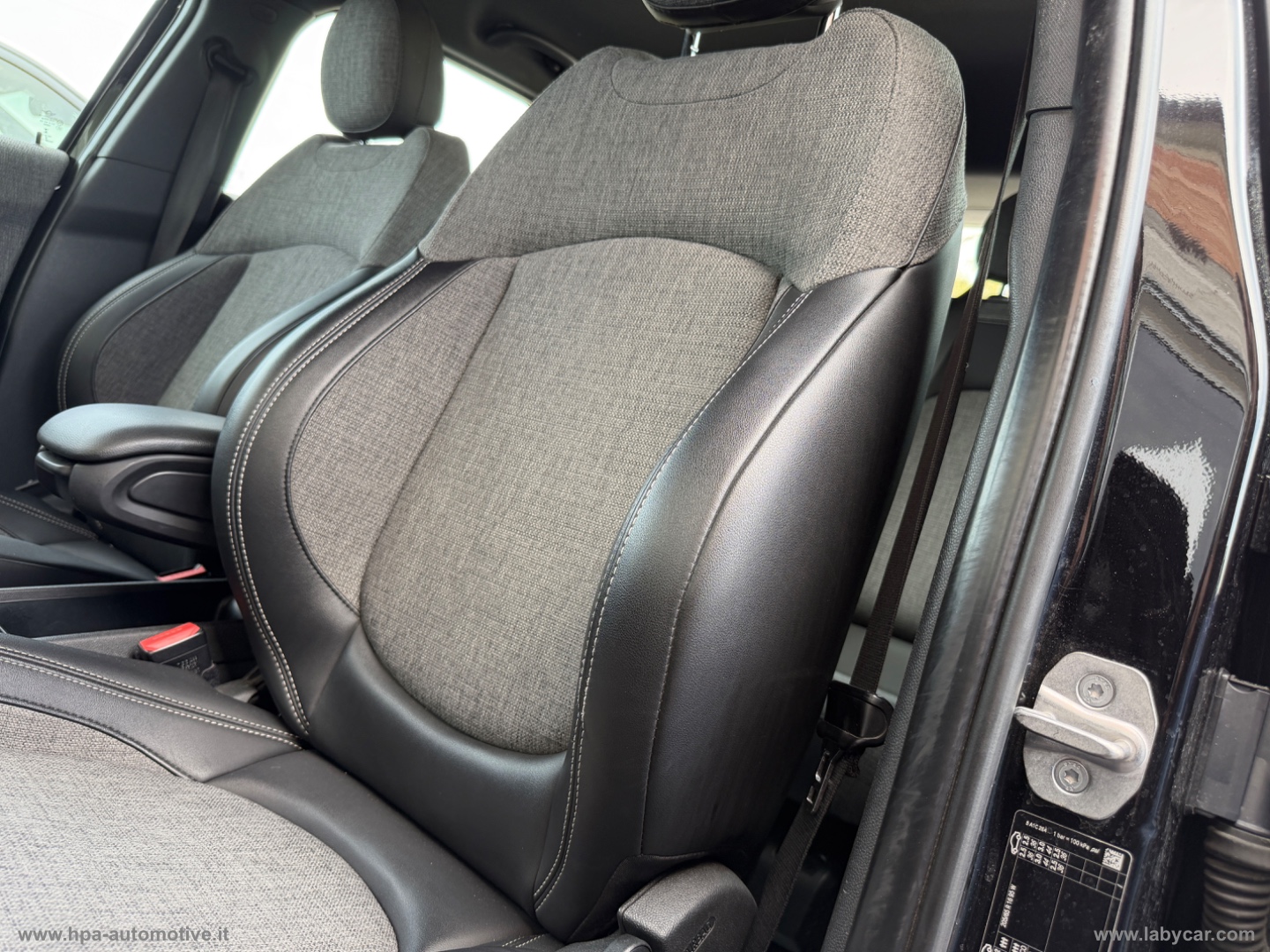 Mini Cooper D Countryman DIGITAL CAMBIO AUTOMATICO NAVI - immagine 30