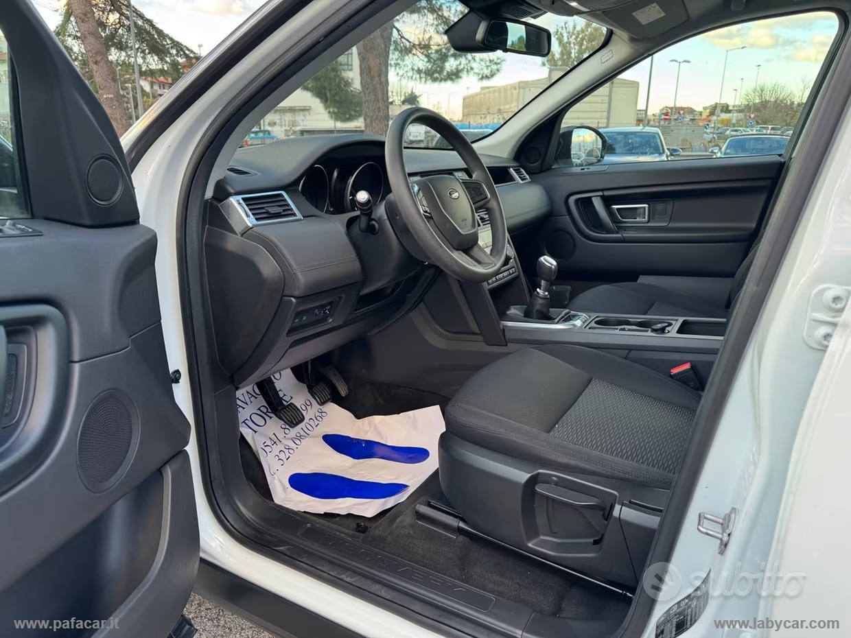 Discovery Sport 2.0 TD4 150 CV Pure - immagine 30