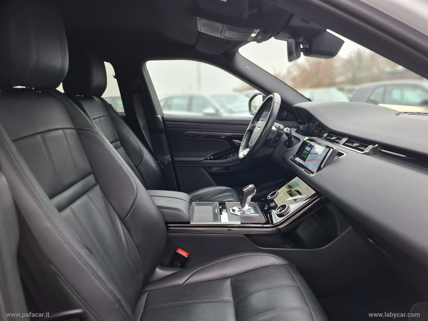 RR Evoque 2.0D L.Flw 150 CV R-Dynamic S - immagine 30