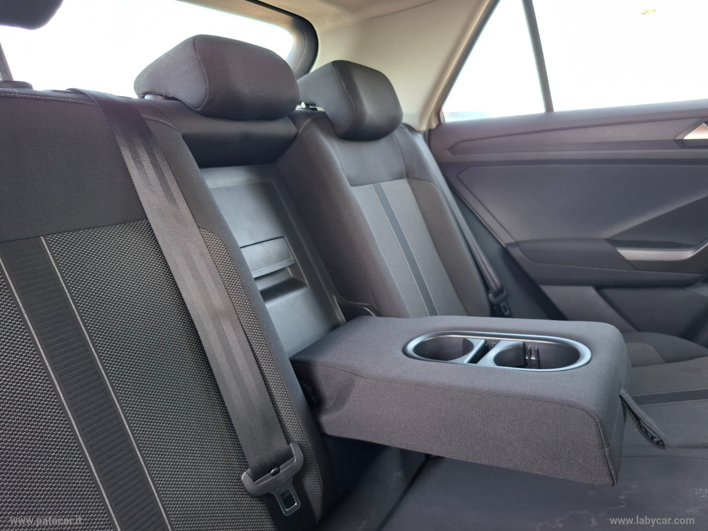 T-Roc 1.5 TSI ACT DSG Life - immagine 30