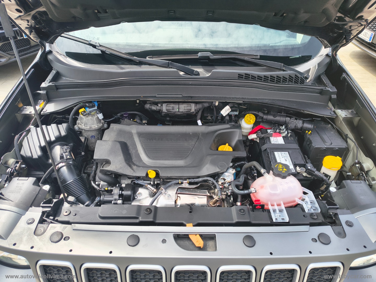 Renegade 1.6 Mjt 130CV Limited - immagine 30