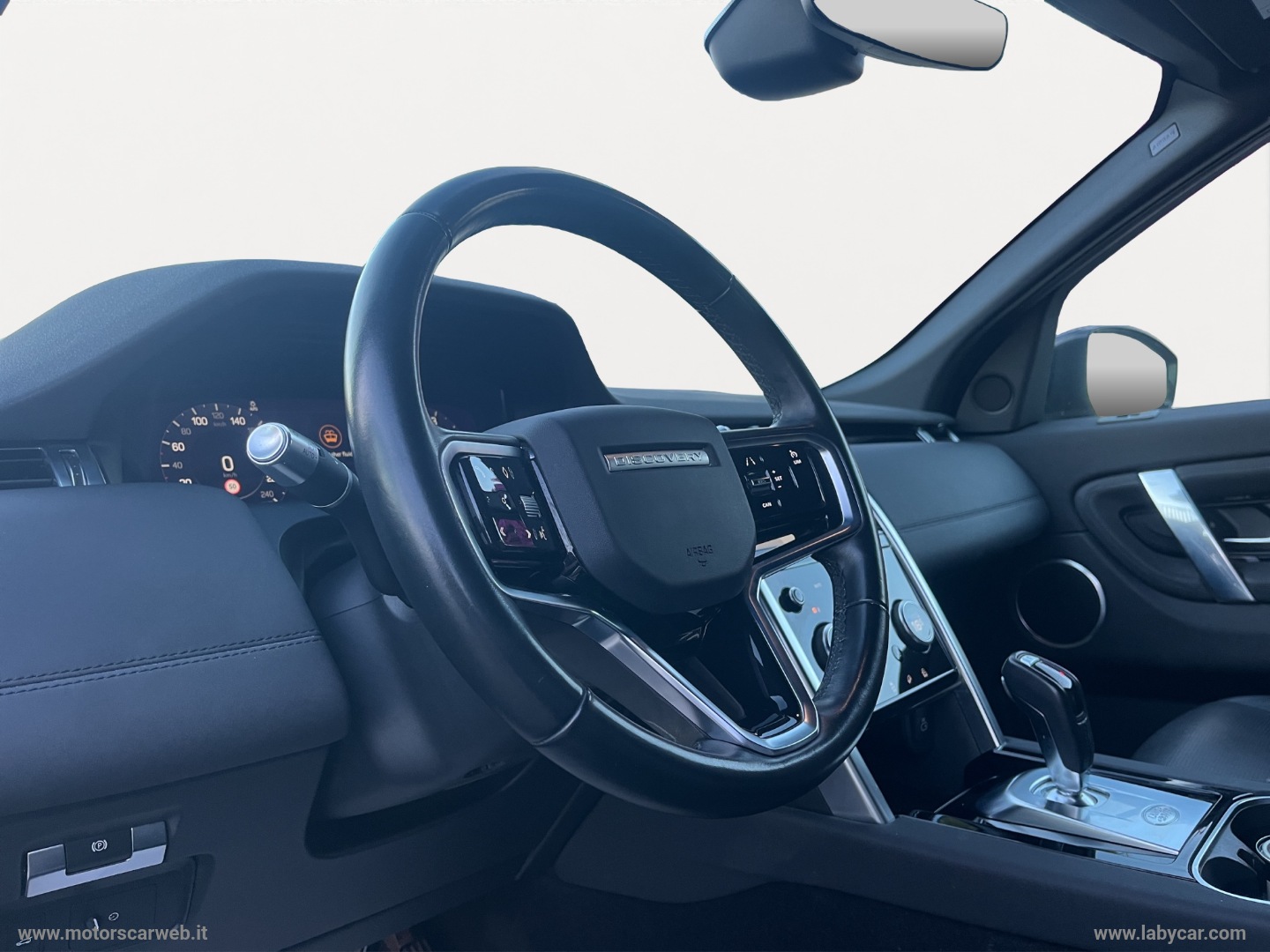 Discovery Sport 2.0 TD4 163 R-Dynamic SE - immagine 30