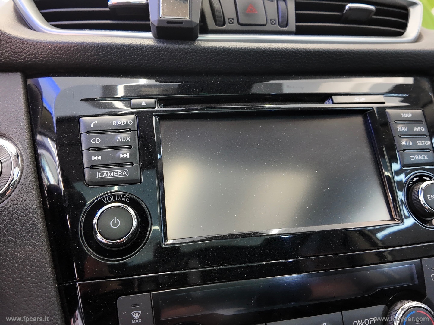 Qashqai 1.6 dCi 2WD XTronic N-CONNECTA - immagine 30