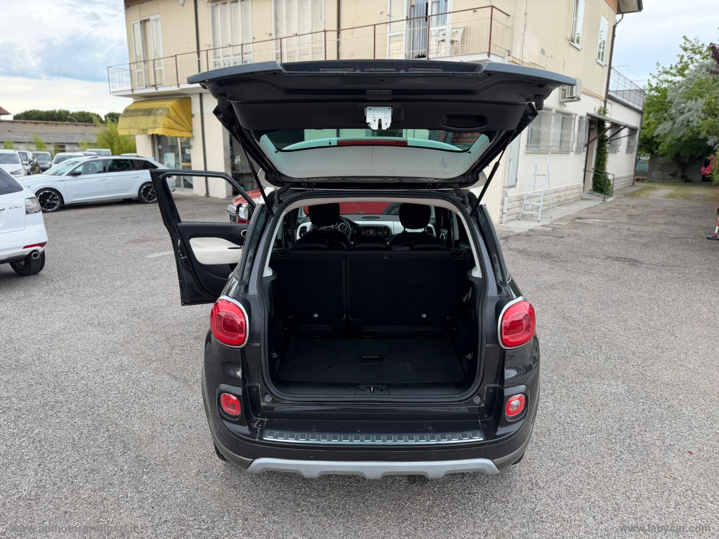 500L 1.3 MJT 85 CV Trekking - immagine 30
