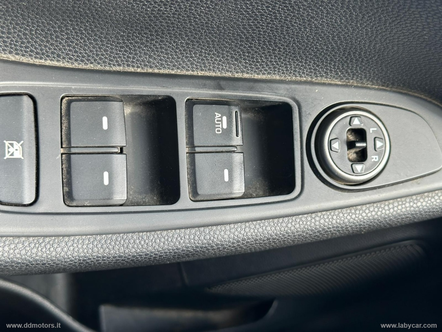 i20 1.2 84 CV 5p. Econext Comfort NEOPATENTATI/GPL - immagine 30