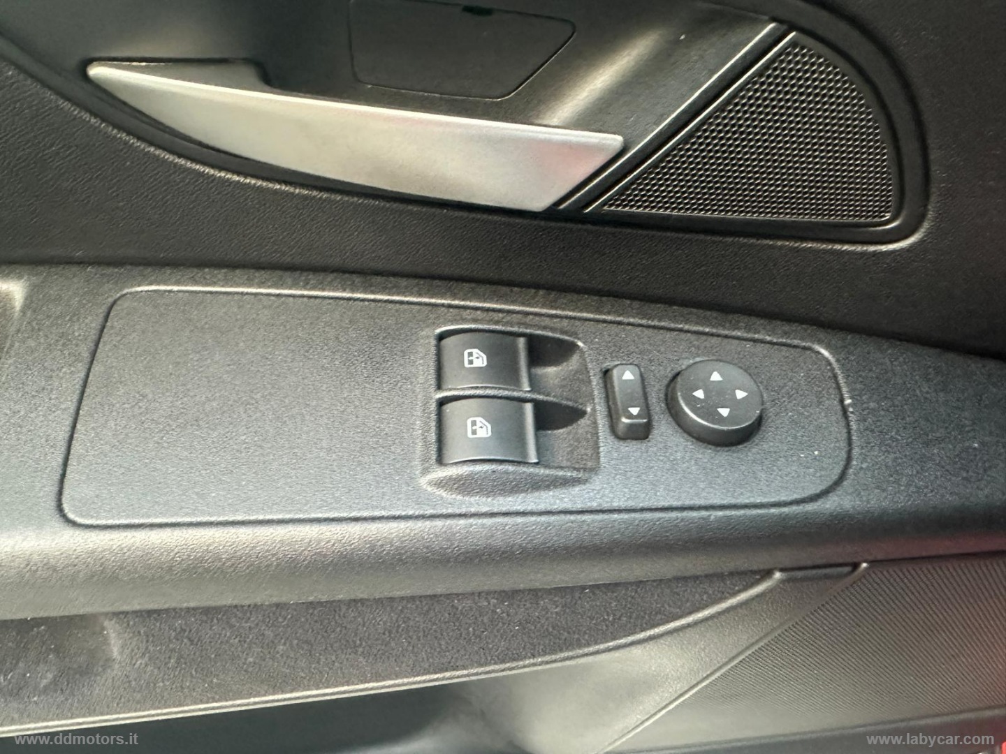 Grande Punto 1.4 T-Jet 16V 180 CV 3p. SS - immagine 30