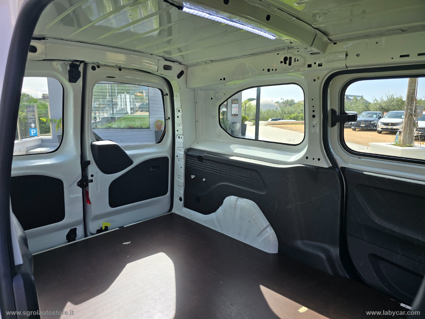 Combo Cargo 1.5 D 100CV PC - immagine 30