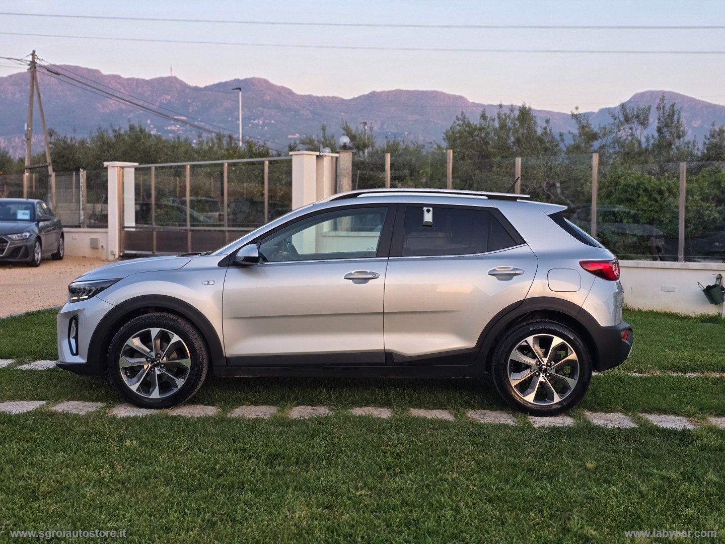 Stonic 1.0 T-GDi 100 CV MHEV iMT Style - immagine 30